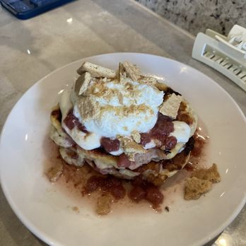 Jealous Fork - Strawberry Cheesecake - Pancakes Near Me - Miami, Florida