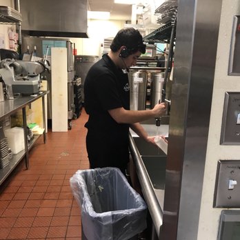 Arbys - Arbys dishes are cleaned and made to shine by the best of the best - Fast Food Near Me - Fort Wayne, Indiana