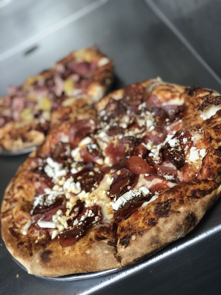 Food from Bronco Billys Pizza Palace