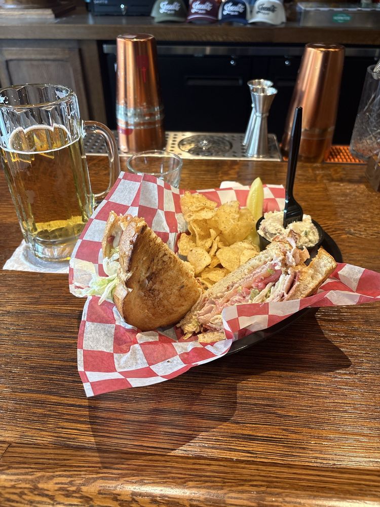 Food from Locals Bar