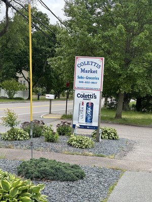 Coletti's Market by null