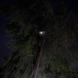 Terraces of Roseville - The broken lights in the pitch black parking lot where my car was broken into and i took a $4,000 loss the guy in charge didnt care about