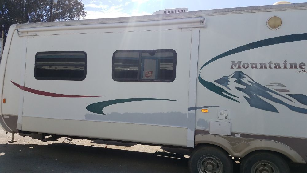 MESA AUTO BODY Updated September 2024 16 Photos 850 Sheridan Rd