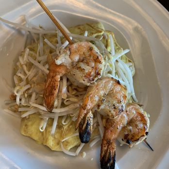 Lemongrass Cafe - Shrimp pad thai - Asian Fusion Near Me - Bellaire, Texas Lemongrass Cafe - Shrimp pad thai - Asian Fusion Near Me - Bellaire, Texas