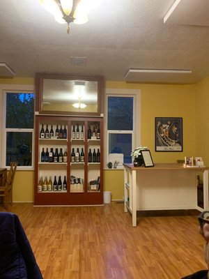 Remy Wines by null