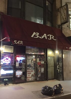 Nassau Bar by null