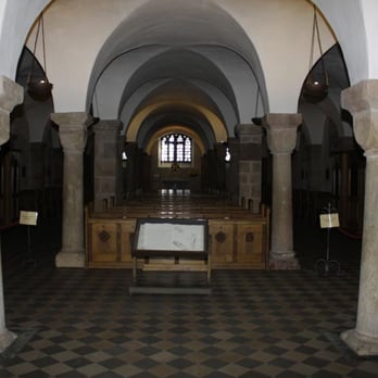 Der Dom - Churches Near Me - Paderborn, NW