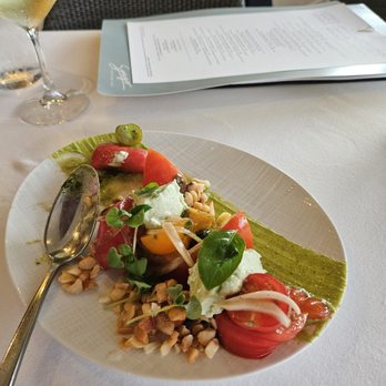Spago - Tomato Salad - Asian Fusion Near Me - Maui, Hawaii