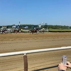 Belmont Park - Go horsey go!!!