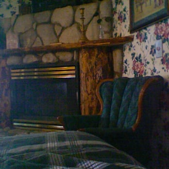 Black Forest Lodge - Loved the fireplace, cozy :) - Hotels Near Me - Big Bear Lake, California Black Forest Lodge - Loved the fireplace, cozy :) - Hotels Near Me - Big Bear Lake, California