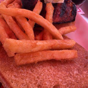 Crabs on the Beach - Mahi burger - Seafood Near Me - Gulf Breeze, Florida