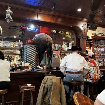 H3 Ranch - This is the bar with a buffalo butt - Steakhouses Near Me - Fort Worth, Texas H3 Ranch - This is the bar with a buffalo butt - Steakhouses Near Me - Fort Worth, Texas