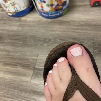 Posh Nail Lounge - Bad pedicure - Nail Salons Near Me - Tempe, Arizona Posh Nail Lounge - Bad pedicure - Nail Salons Near Me - Tempe, Arizona