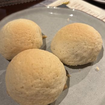 逸東軒 - Baked char Siu bao - Cantonese Near Me - Hong Kong, HK