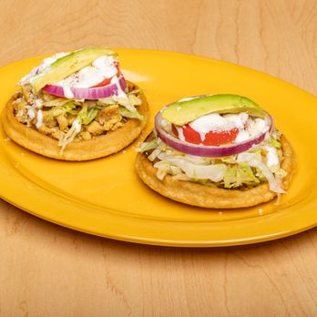 Zoe Tacos - Tortilla con pollo - Tacos Near Me - Atlanta, Georgia Zoe Tacos - Tortilla con pollo - Tacos Near Me - Atlanta, Georgia