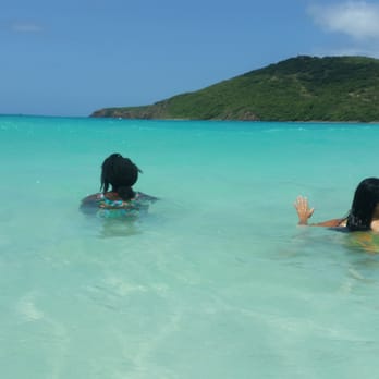 Flamenco Beach - Look at that CLEAR water! - Beaches Near Me Flamenco Beach - Look at that CLEAR water! - Beaches Near Me