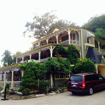 Snug Harbor - First flour includes deck with indoor & outdoor dining.  2nd floor--more dining, good for large groups.  3rd fl--an apartment. - New American Near Me - Hammondsport, New York
