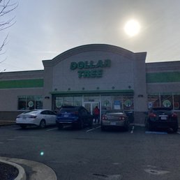 Exterior photo of Dollar Tree - Newport News, Virginia Exterior photo of Dollar Tree - Newport News, Virginia