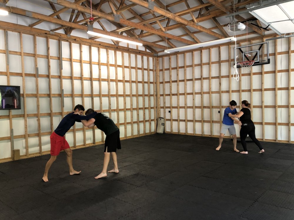 JIUJITSU OUTLET HOUSTON MISSOURI 6736 Douglas Rd, Houston, Missouri