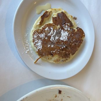 Café Locale - Pineapple upside down pancake - Breakfast & Brunch Near Me - Attleboro, Massachusetts