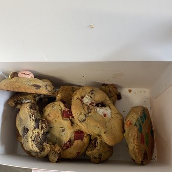Craig's Cookies - Desserts Near Me - Toronto, Ontario