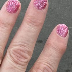Happy Nails And Spa - Gel manicure