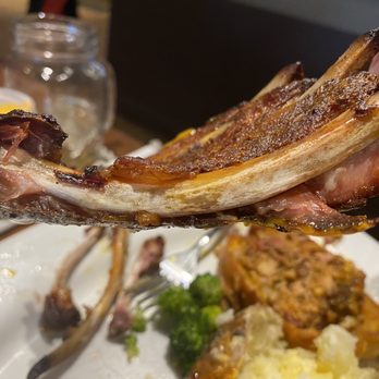 Smokey Bones  - Baby back ribs - Barbeque Near Me - Springfield, Illinois