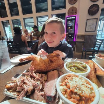 Barrel & Bones - Happy Bellies! They also have a digital juke box!! - Barbeque Near Me - Carrollton, Texas