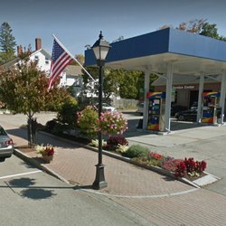 Kennebunk Sunoco Service Center - Storefront