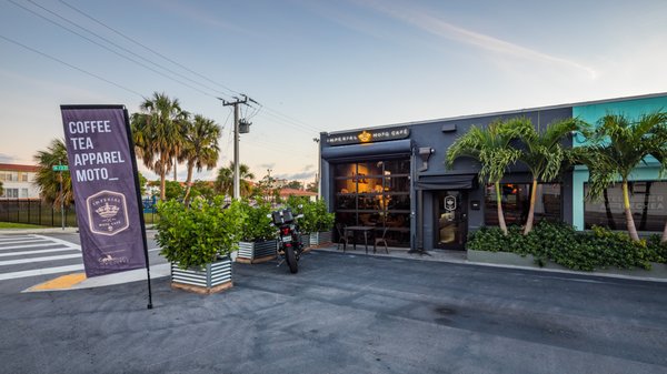 Imperial Moto Café by null