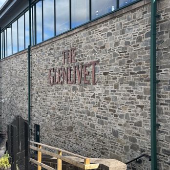 Glenlivet Distillery - Distilleries Near Me - Ballindalloch, MRY Glenlivet Distillery - Distilleries Near Me - Ballindalloch, MRY