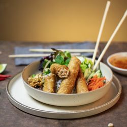 Nancy's Kitchen - Vermicelli with eggroll