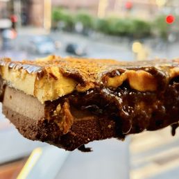 Cookie butter caramel brownie bar