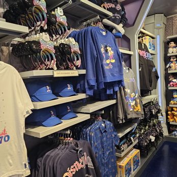 The Star Trader - The Star Trader - Gift Shops Near Me - Anaheim, California The Star Trader - The Star Trader - Gift Shops Near Me - Anaheim, California