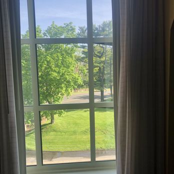 Hyatt Regency Greenwich - The window did not open and the frame was dislodged on the exterior of the glass. - Hotels Near Me - Old Greenwich, Connecticut