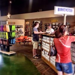 American Shoe Shop