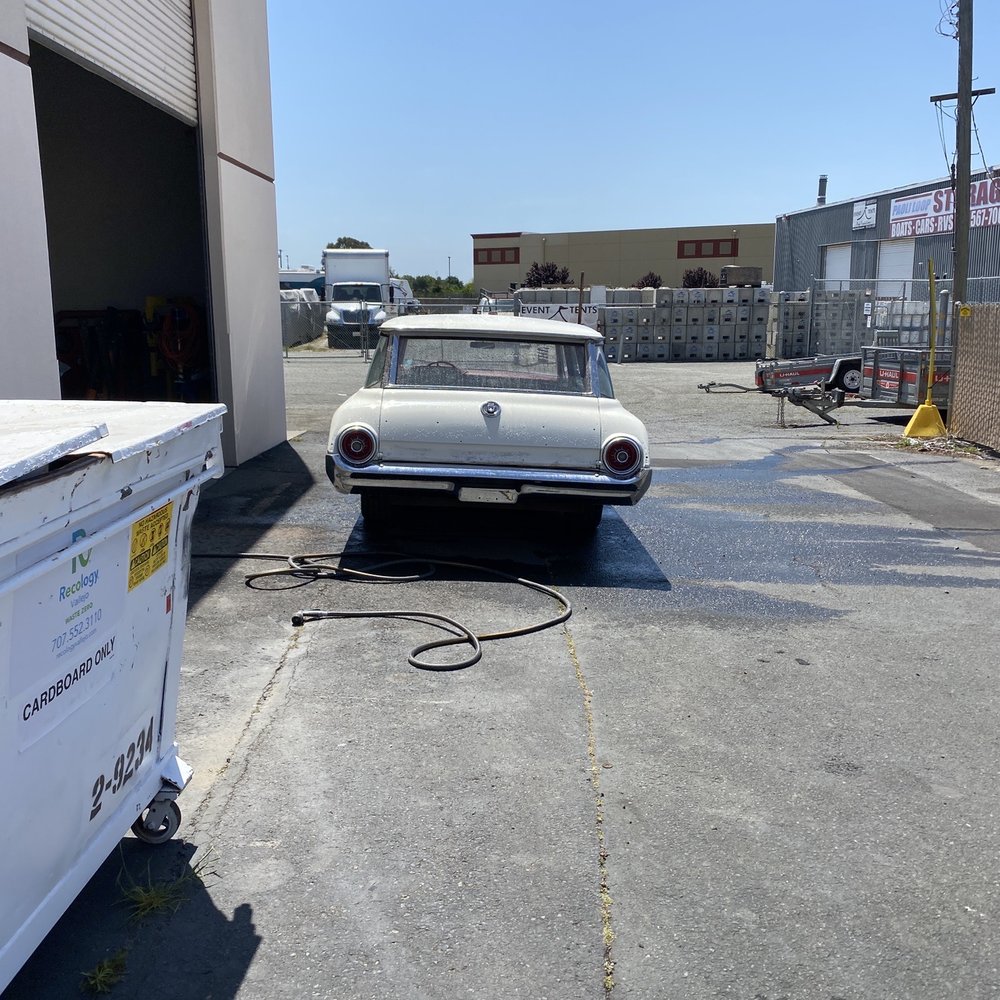 Picked up my Wagon and the Owner washed it. That's the kind of service you get Picked up my Wagon and the Owner washed it. That's the kind of service you get