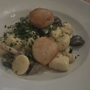 The Royal Tern - Sea scallops - Seafood Near Me - Johns Island, South Carolina The Royal Tern - Sea scallops - Seafood Near Me - Johns Island, South Carolina