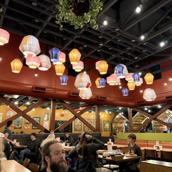 Eye Tooth - Interior - Pizza Near Me - Anchorage, Alaska