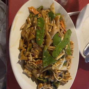 Sala Thai Restaurant - Beef drunken noodle - Thai Near Me - Jacksonville, Florida Sala Thai Restaurant - Beef drunken noodle - Thai Near Me - Jacksonville, Florida