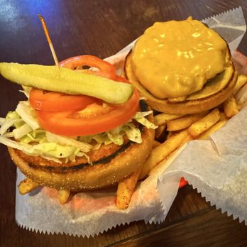 Billy's on Burnet - American Near Me - Austin, Texas