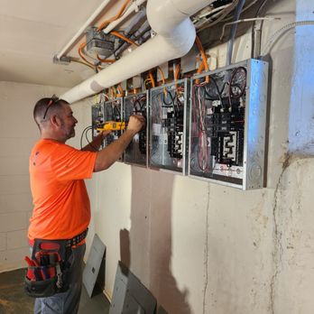 Brda Electric - Testing for proper voltage - Electricians Near Me - Fenton, Missouri Brda Electric - Testing for proper voltage - Electricians Near Me - Fenton, Missouri