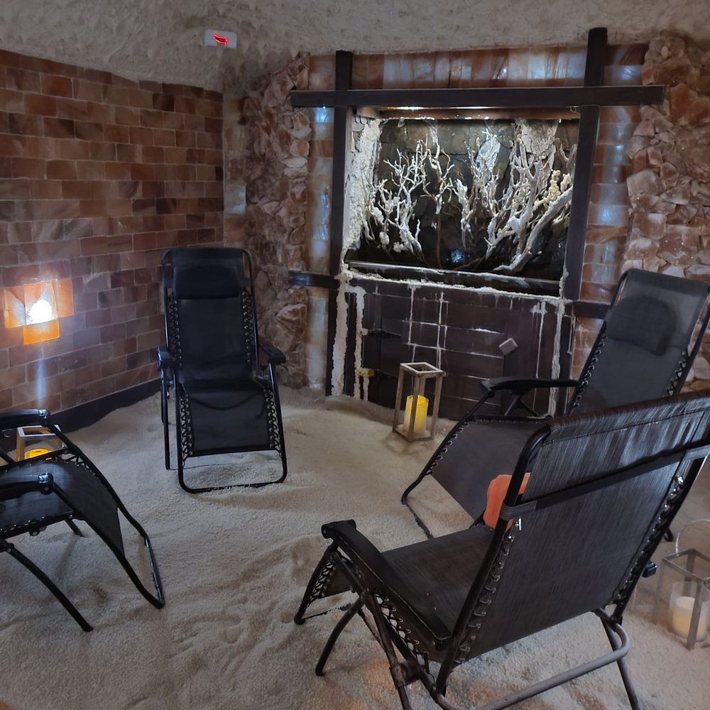 Floatopia Float Spa & Salt Cave - Salt cave lights on - Float Spa Near Me - Huntington Station, New York