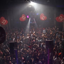 Liquid & Envy Nightclub - LOVE2 Fridays