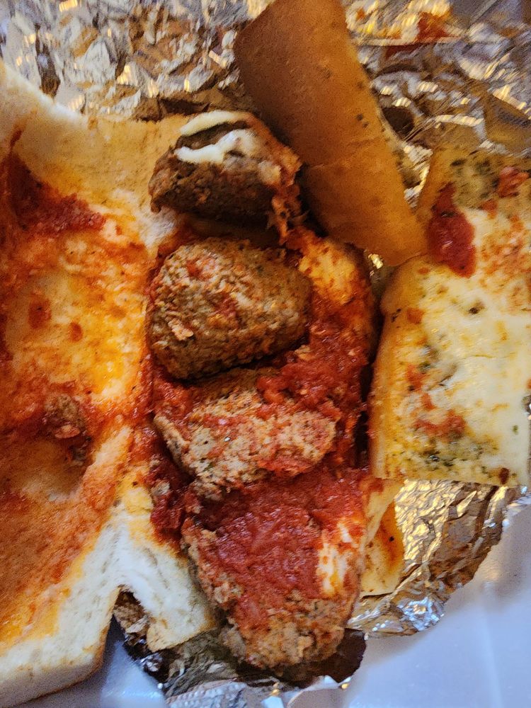 GABATONI’S RESTAURANT 83 Photos & 178 Reviews 300 E Laurel St