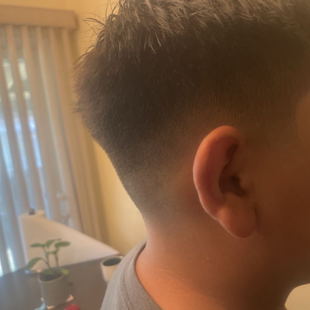 Winton Barber Shop - Fresh cut - Barbers Near Me - Winton, California