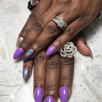Pink Nail & Spa - Lynn did everything I asked her to do with no problem - Nail Salons Near Me - Laurel, Maryland