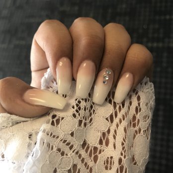Euphoria Nails & Spa - Nail Salons Near Me - Monrovia, California