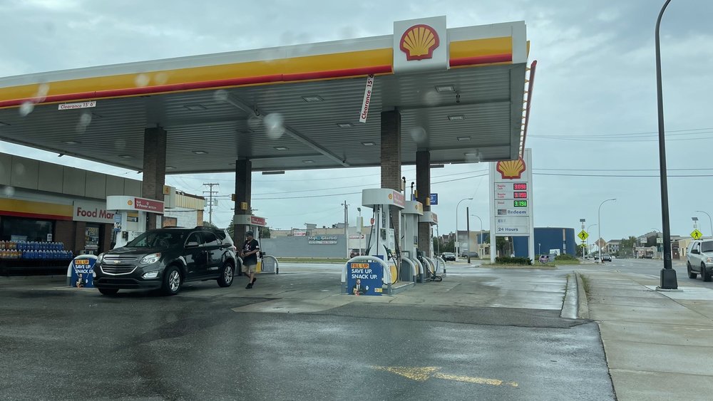 SHELL Updated October 2024 4001 Schaefer Rd, Dearborn, Michigan