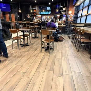 Guy Fieri's Kitchen+Bar Express - New American Near Me - Burbank, California Guy Fieri's Kitchen+Bar Express - New American Near Me - Burbank, California